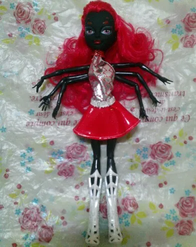 

1 Piece Monster Doll Black Wydowna Spider Polyarticular Turnable Webarella DIY Dolls with Head Clothes Shoes High Quality Toys