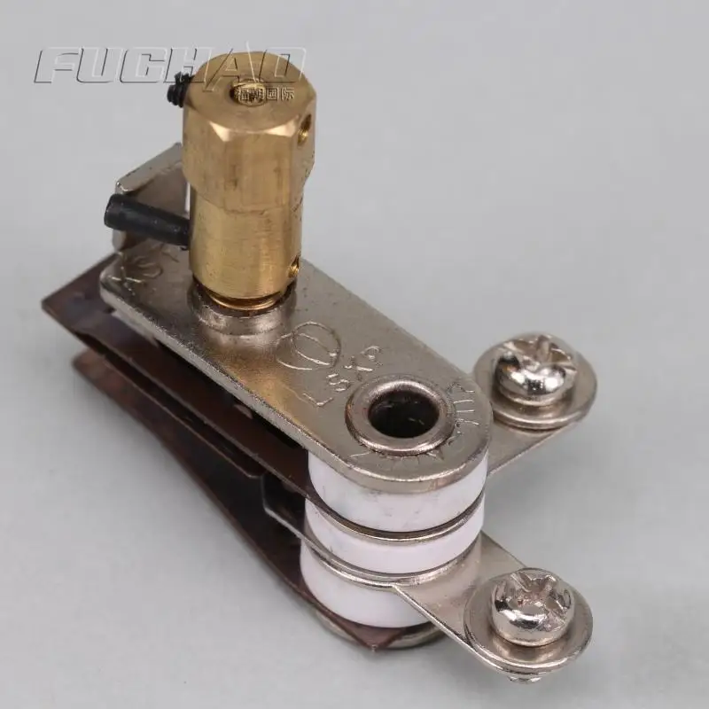 

Red Bottle Iron : Thick handles thermostat 1000W