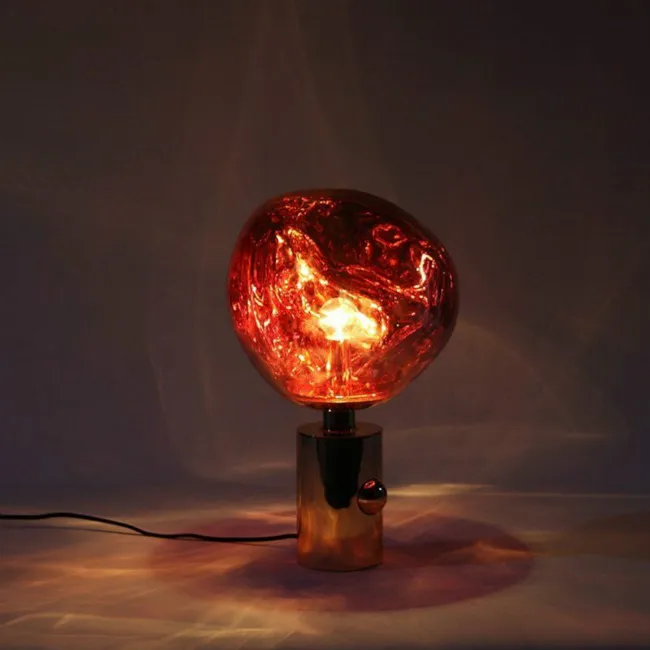 Nordic гостиная прикроватная настольная лампа Модель кабинет нерегулярные форма покрытие Лава декоративные огни