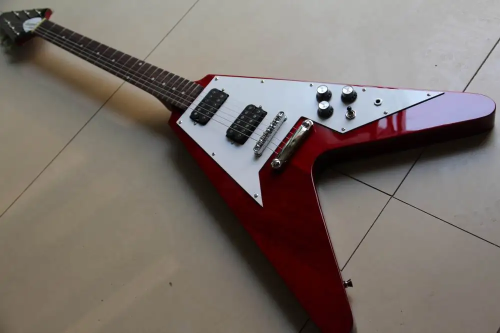Envío libre G Flying V eléctrica Guitarras eléctrico de calidad superior Guitarras ra en rojo 130109