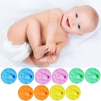 

2pcs Newborn Baby Handprint Footprint Makers 0-6M Infant memories Record Ultra-light Clay Rubber Mud Plasticine Inkpad Access