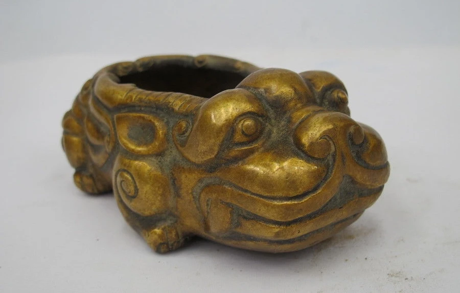 

Chinese Folk Classical Bronze kylin Brave troops crock Incense Burner Censer