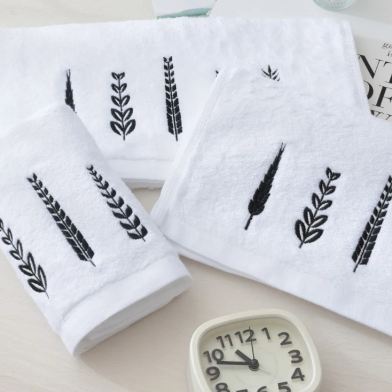 

Embroidered Leaves Face Hand Towel Soft Cotton Thick Towels 37x78cm 150g Home Hotel Bath Room Product