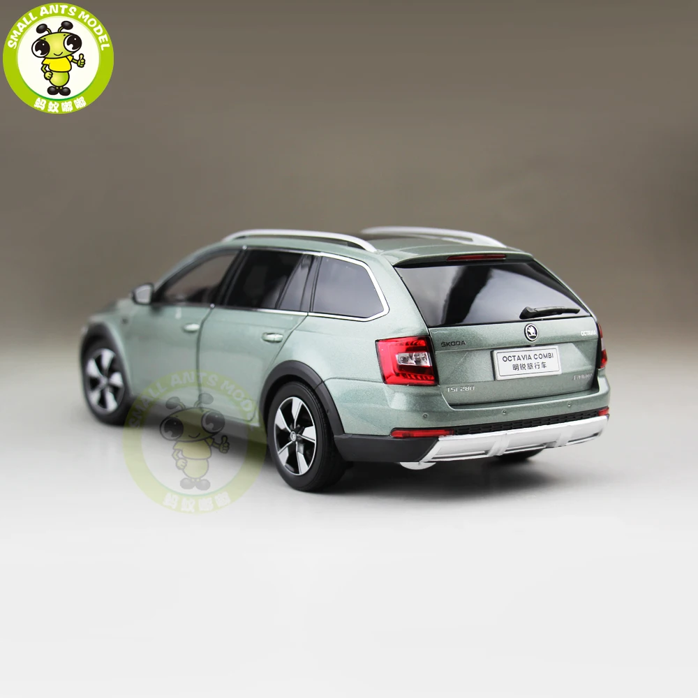 1/18 Skoda Octavia Combi Wagon Diecast Metal CAR MODEL Toy Girl Boy Birthday gift Green Color