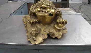 

Chinese Folk Fengshui Brass Copper Wealth Currency Money Toad Lucky Statue