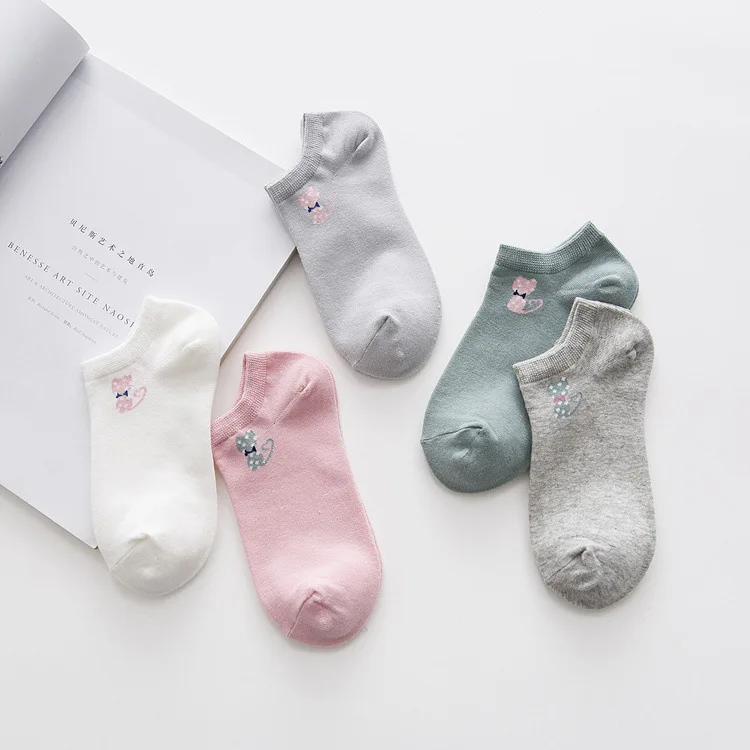 Сезон весна-лето; женские хлопковые носки с рисунком котенка; модные повседневные женские носки