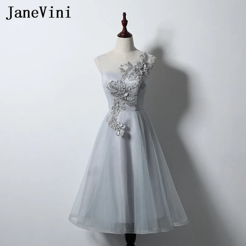 9812 20 De Réductionjanevini Gris Tulle Thé Longueur Soeurs Robe Courte Demoiselle Dhonneur Robe Pour Filles Dentelle Perles Perles Femmes Robe
