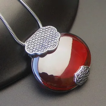 

925 Sterling Silver Jewelry Silver Garnet Pendant sweater pendant exaggerated retro atmosphere