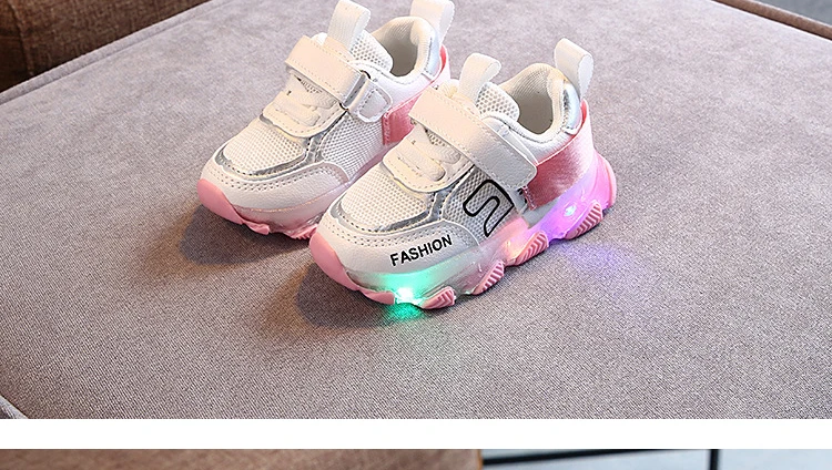 2019 светящаяся детская обувь \ Сникеры легкие светодиодные светящиеся кеды для мальчиков и девочек Спортивная повседневная обувь для детей