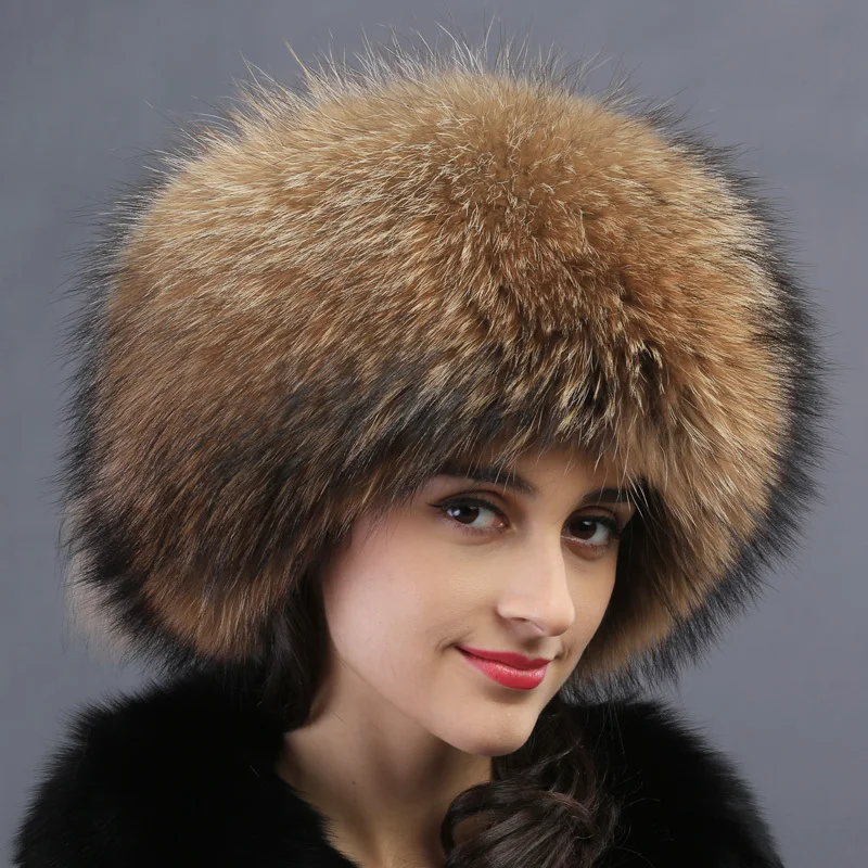 Шапка морозко avenue чернобурки. Меховая шапка для фотошопа. Меховая шапка овальная. Меховая шапка на белом фоне. Шапка меховая.