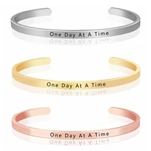 KCALOE симпатия вдохновляющие запонки на подарок браслет для женщин Восстановление зависимости один день в то время подарок для детского душа