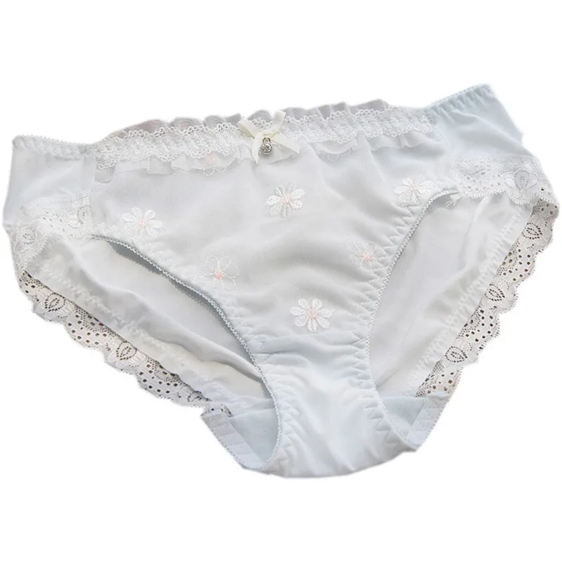 2018 Summer Girls Women Cute Lolita Kawaii Embroidered Flower Panties