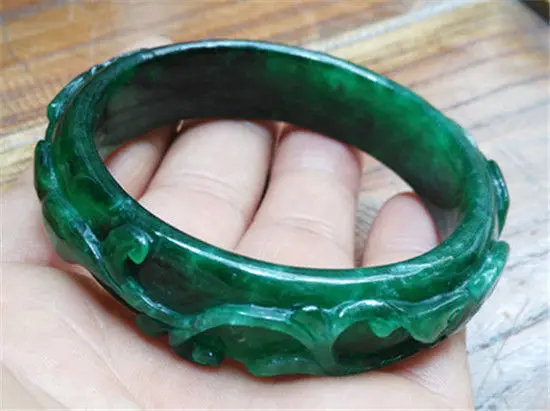 

Chinese Hand-carved Natural ICE COLD GREEN Jadeite Jade Bangle Bracelet 55.5MM a 5.19