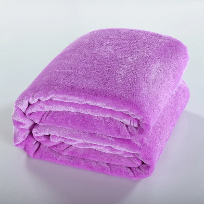 

2017 100% polyester printed solid and soft coral velvet fleece blanket Child/Adult/studenr/ grenn color Woolen blanket Portable