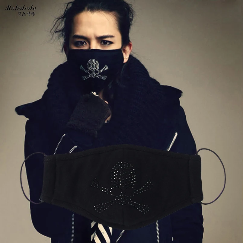 

Moledodo Fashion Black Mouth Mask Cotton Personalized skull Masks Anti-fog and dust-proof PM2.5 Black Face mask D50