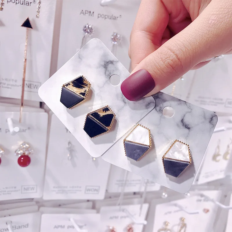 

Newest Fashion Luxury Women Stud Statement Earrings Design Geometric Ear Jewelry Bohemian Drop Luxury Leather Acrylic Earrings