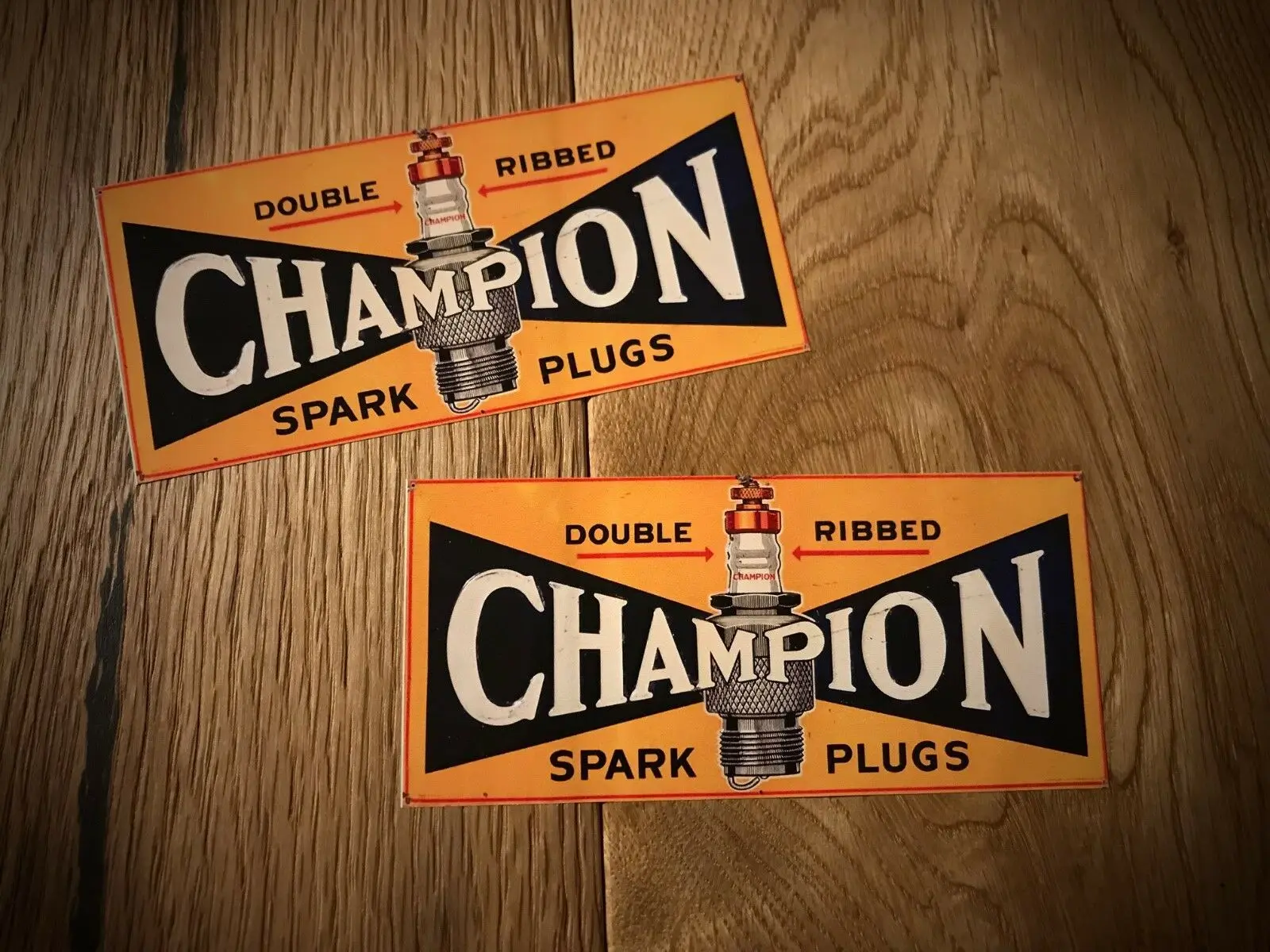 

CHAMPION Decal Sticker Spark Plug Spark Old School Vintage Oldtimer # 007