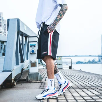 

Summer New Panelled Color Letters Printed Shorts Male Youth Street Style Couple Half Shorts Pants