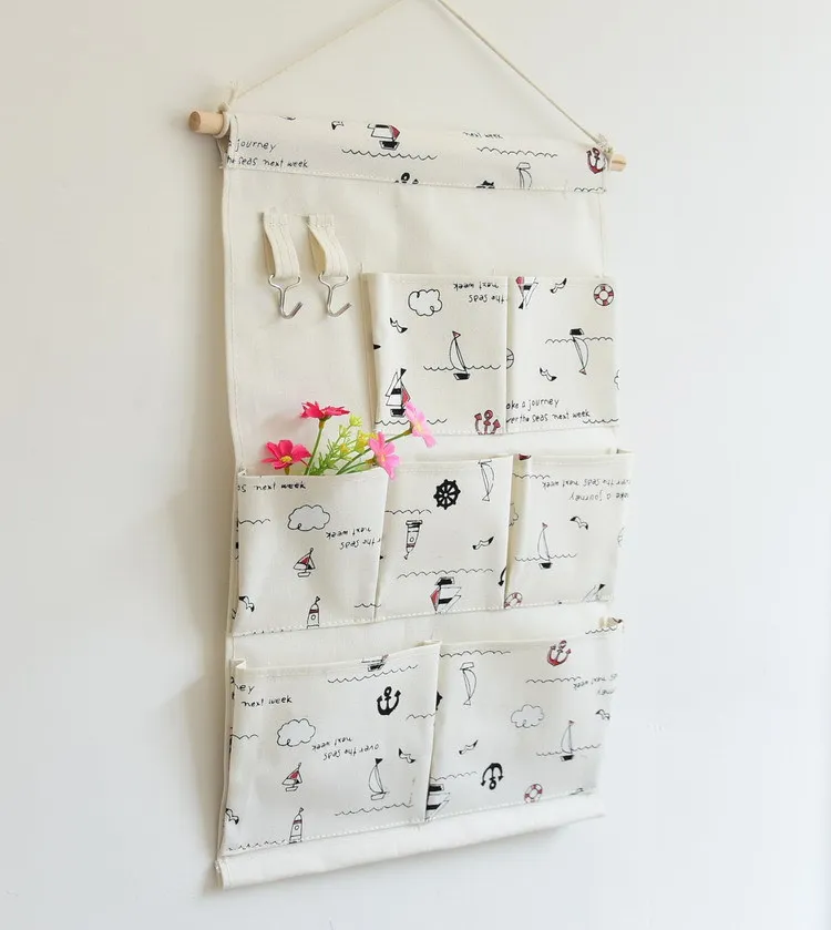 pocket-with-hooks (2)