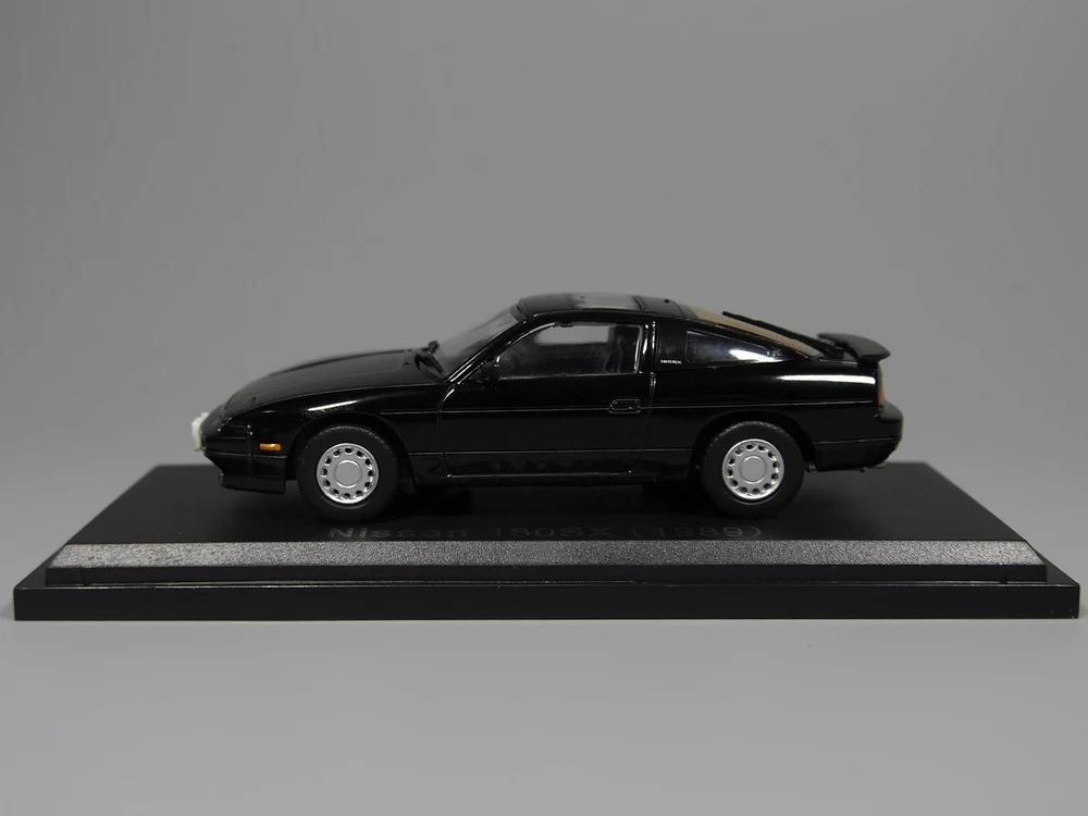 Авто ИНН-ixo 1:43 NISSAN 180SX 1989 литая модель автомобиля