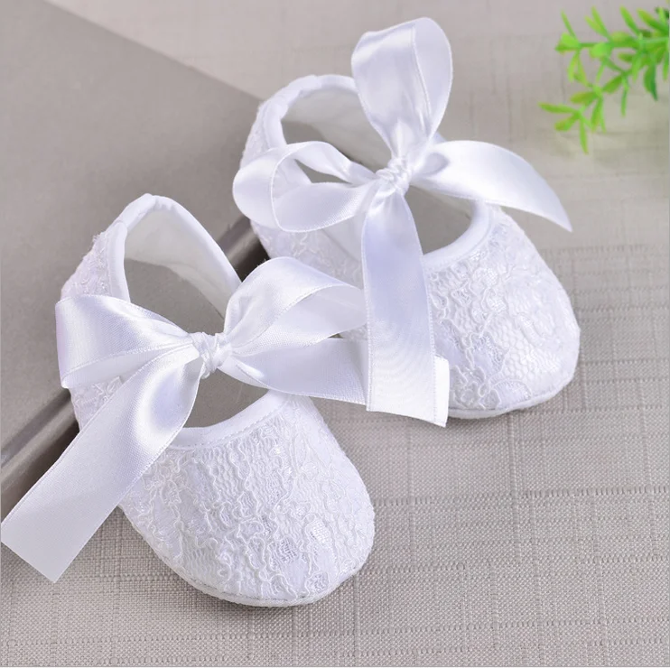 Newborn Baby Girl Lace Crib Shoes Princess Lace Flower Soft Sole Sneaker Prewalker