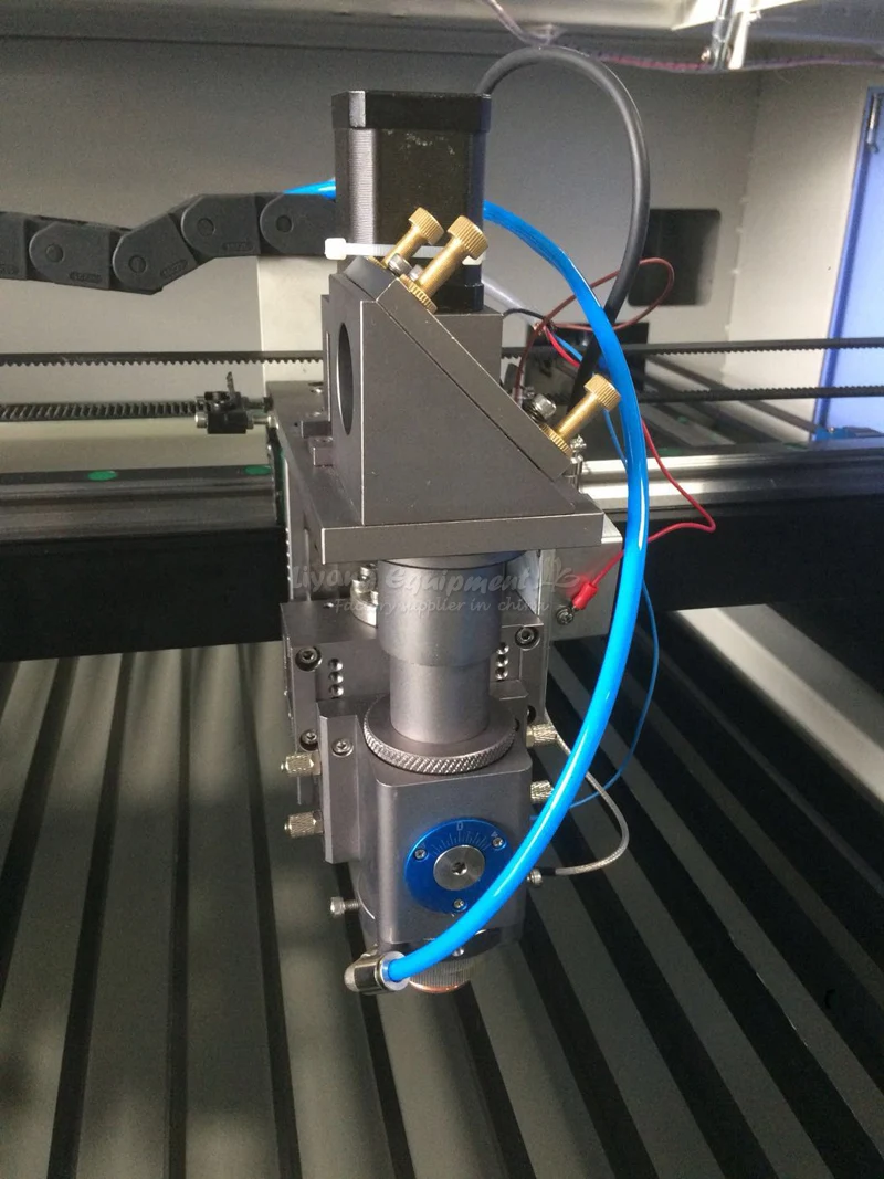 LASER 1390 PRO Metal cutting (10)