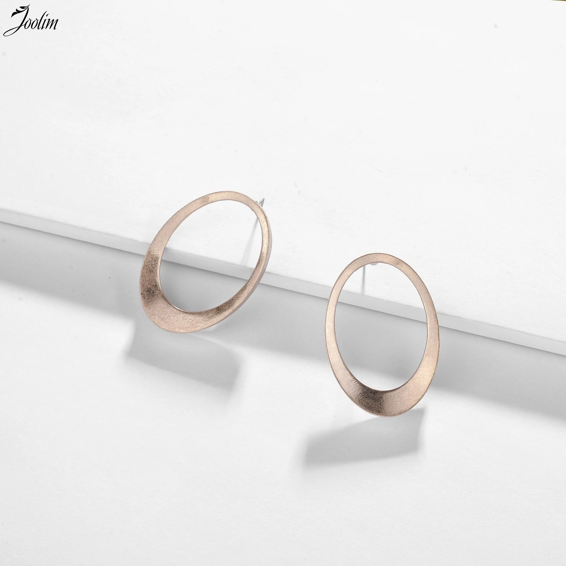 Ювелирные изделия joolim оптом матовый цвета: золотистый, серебристый овальные серьги легкие серьги