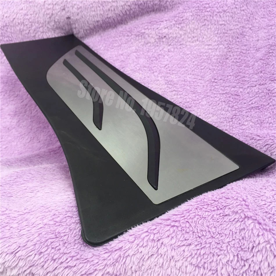 Car Accessories Car Pedals DEE Gas Footrest Modify Pedal Plate Pad AT for BMW New 1 2 3 4 5 6 7 series GT X3 X4 X5 X6 Z4