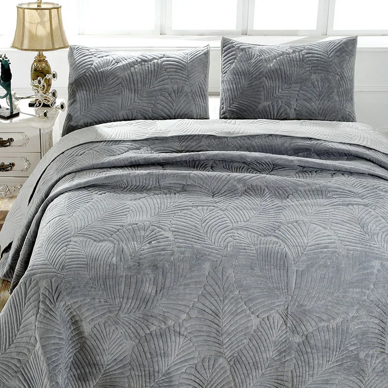 Chausub Winter Cotton Quilt Set 3pc Plush Bedspread Palm Leaves