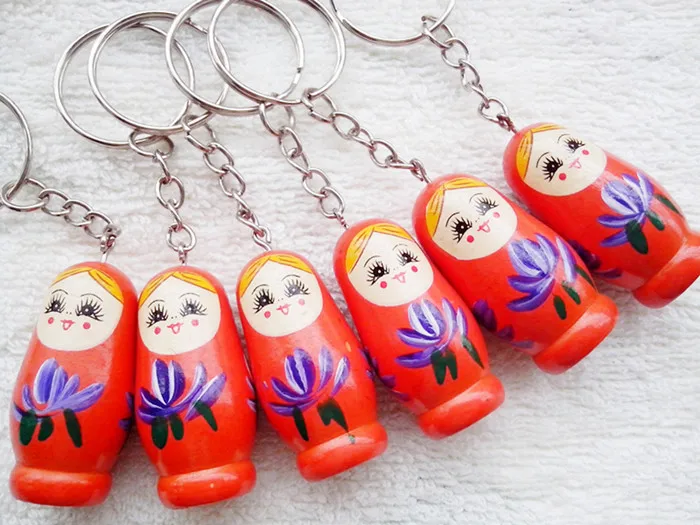 6 шт. ручной работы свадебные матрешки деревянные русские куклы из нержавеющей стали пряжки милые брелки украшение с кольцом для ключей в любом месте - Цвет: orange