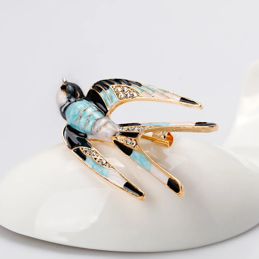 swollow-brooch (1)