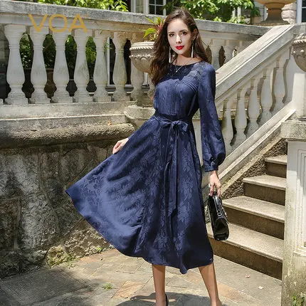 womens navy and white dress