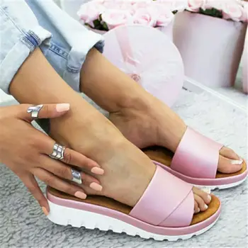 

Summer Women Slippers Rome Retro Casual Shoes Thick Bottom Wedge Low Heel Open Toe Sandals Beach Shoes Slip on Slides Female