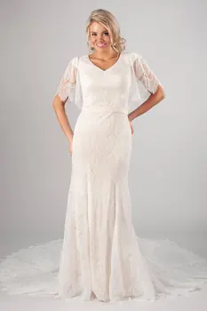 

Vintage Lace Champagne mermaid Modest Wedding Dresses With Half Sleeves V Neck LDS Modest Bridal Gowns Custom Made