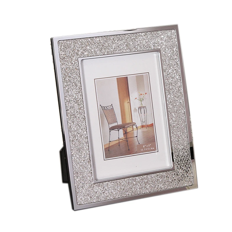

Yakri-Classic Photo Frame, Creative Picture Displays, MPF090