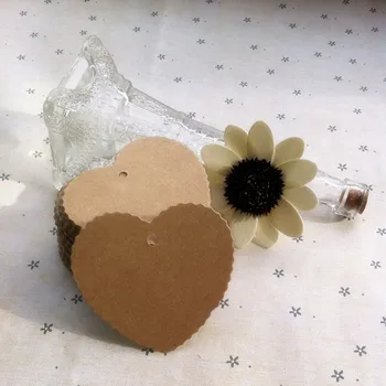 

5.8x5.5cm Kraft Heart Tag