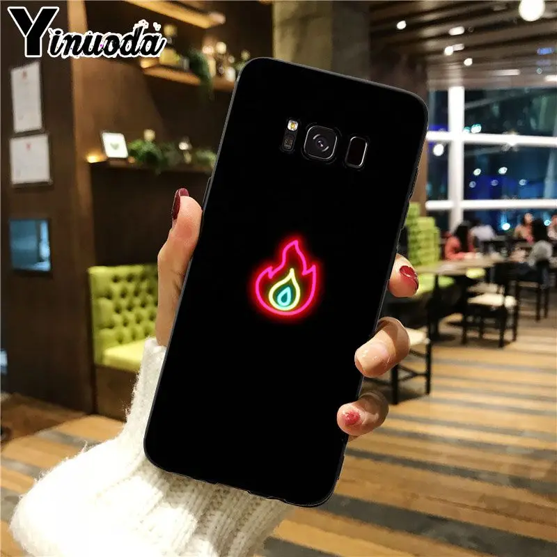 Yinuoda черный фон флуоресцентный маленький узор, неоновый популярный телефон чехол для Galaxy S7 edge s8 plus s9 plus s6 s6 edge