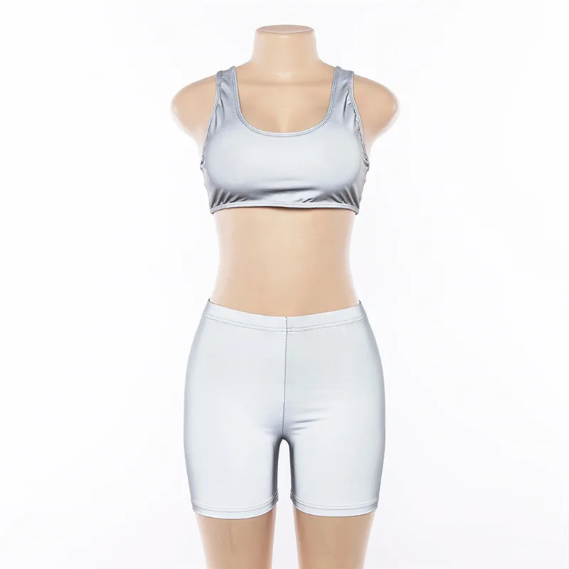 9878101926_1153469267