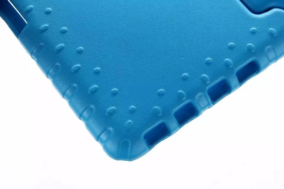 3225