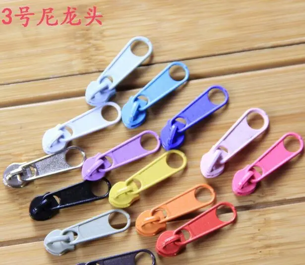 Free shipping 100pcs/lot 3 nylon zipper head high grade metal zipper