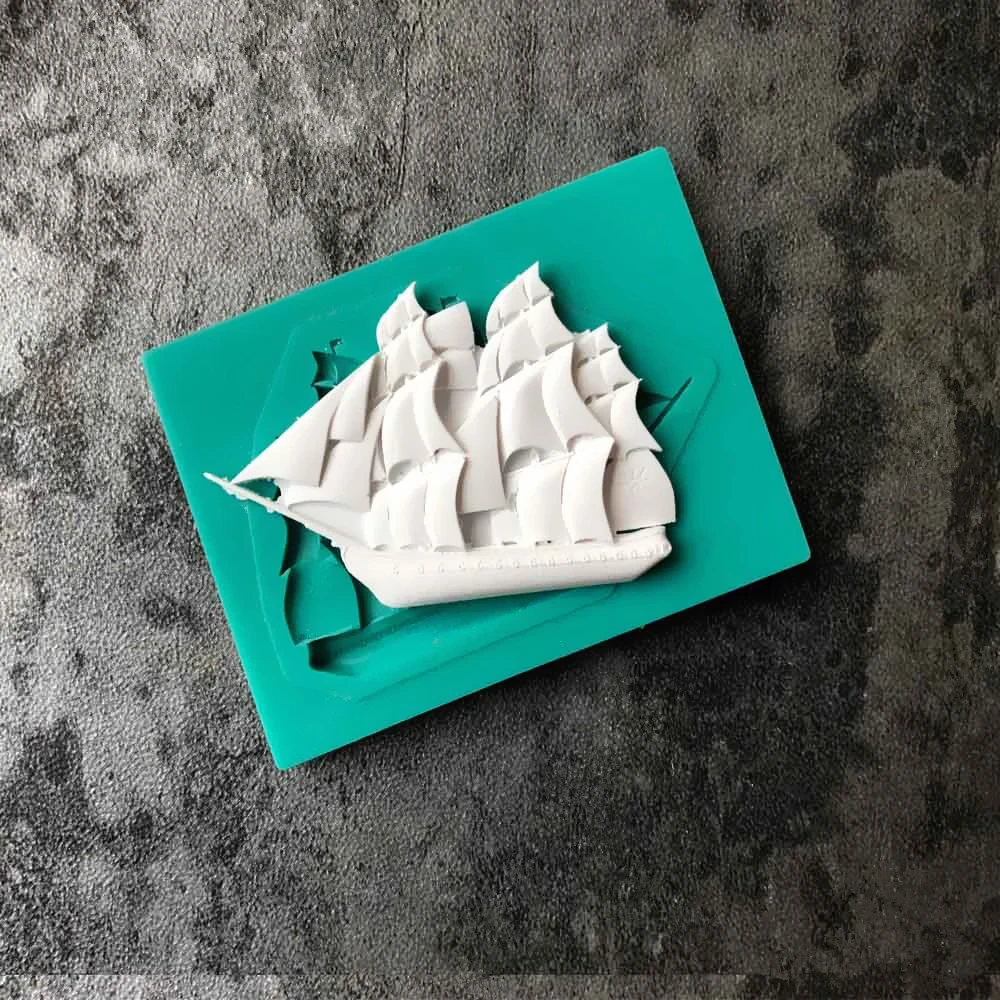 

Sailboat Shape Fondant Cake Silicone Mould Chocolate Biscuits Molds Candy Cooking Pastry Baking Cake Wedding Decorating Tools
