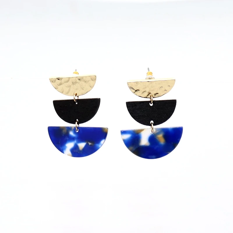 

2018 new alloy multicolor resin oval Three semicircular wood earrings for women