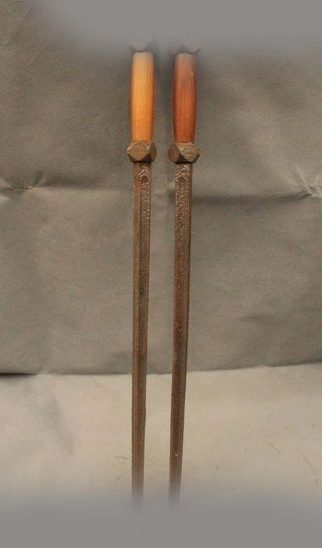 

28"China Chinese Folk Old Bronze famous Shuang Bian Weapons Statue Pair