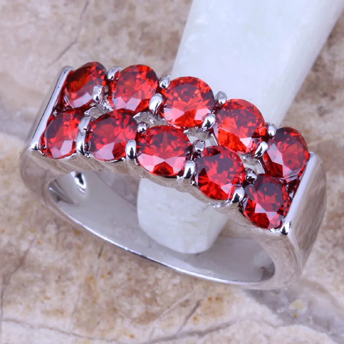 

Lovely Red Garnet Silver Stamped 925 Women's Jewelry Ring Size 6 / 7 / 8 / 9 R0511