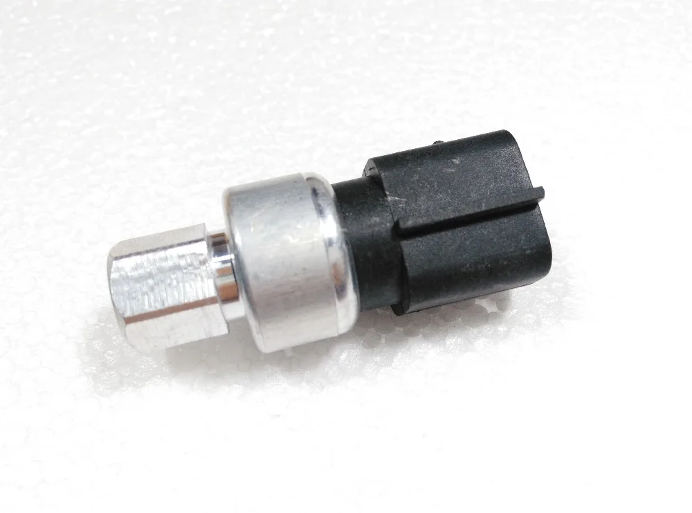 Free Shipping Genuine Air Conditioning Pressure Sensor for Ford Mondeo