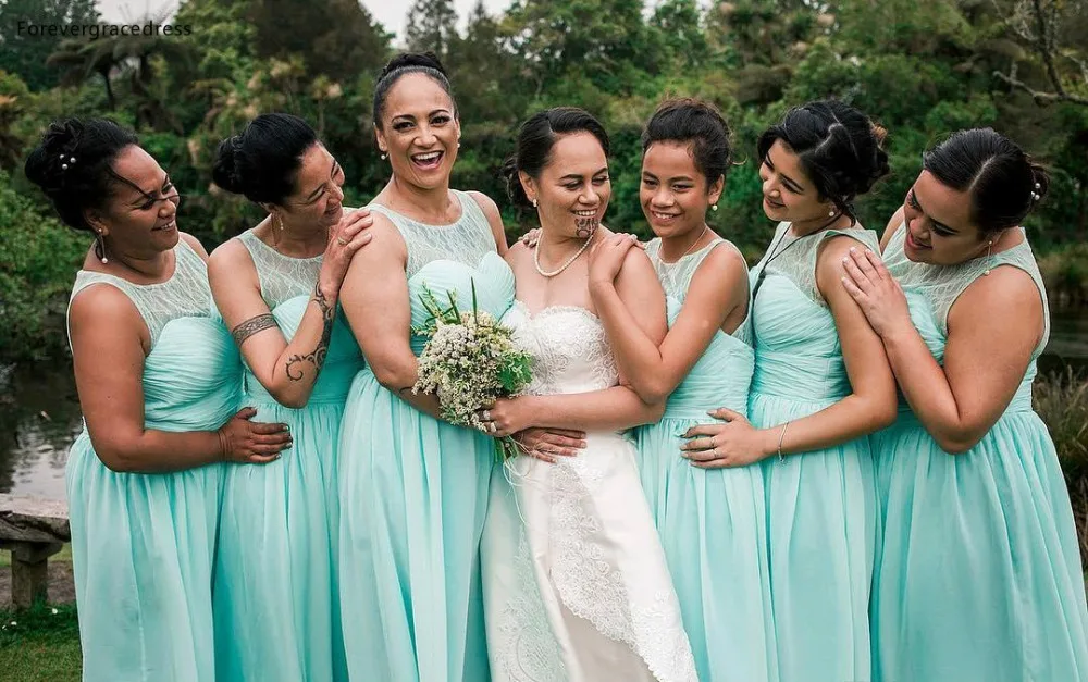 Hot Sell Mint Green Bridesmaids Dresses For Summer Weddings African A Line Sheer Neck Chiffon Floor Length Maid of Honor Gowns Plus Size  79 (6)