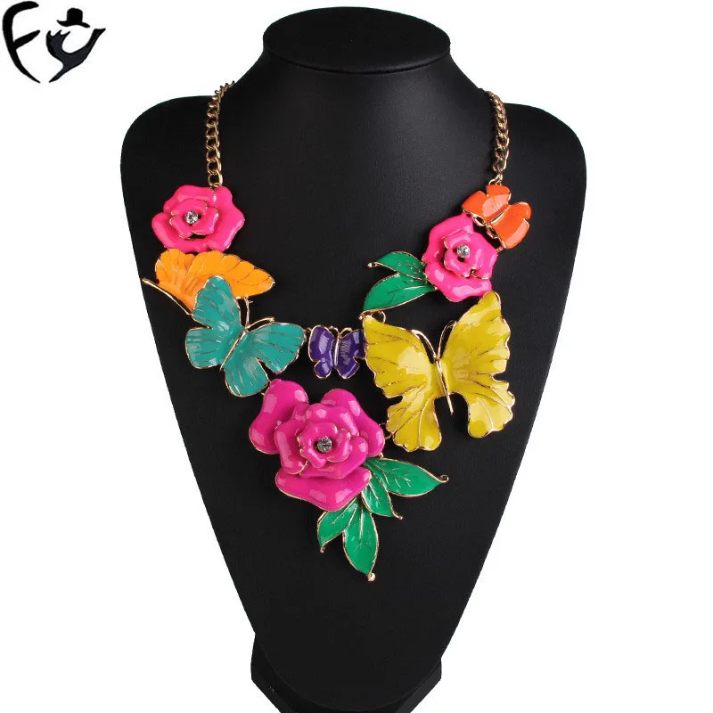 

Europe and the United States exaggerated pattern Butterfly Necklace with the same paragraph