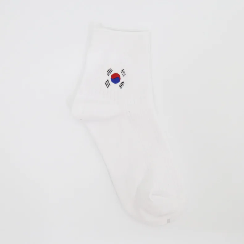 Корейские женские носки Харадзюку белого и черного цвета с вышивкой в виде кактуса и флага, meias, хлопчатобумажные забавные носки для девочек, Chaussette Femme - Цвет: 08