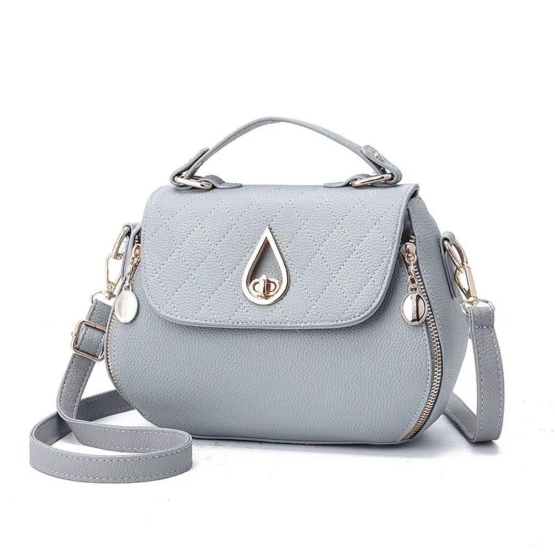 

Summer 2018 New Women's Bag Handbag Korean Edition Simple Small Square Bag One Shoulder Bag Slant Bag Water pearl