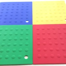 1 шт. красочный силиконовый горшок держатель, прихватка, может использоваться как открывалка для банок, подставка для ложки или подставка